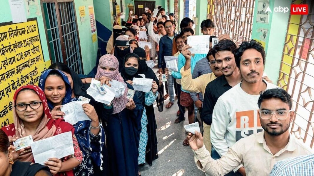 बंगाल चुनाव: 2 विधानसभा सीटों पर पुनर्मतदान में सुबह 11 बजे तक लगभग 37% मतदान दर्ज किया गया
