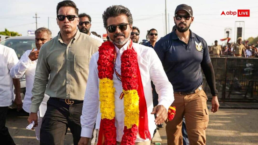 टीवीके के ब्लॉकबस्टर शो ने ऑनलाइन भ्रम फैलाया: नेटिज़न्स खोज रहे हैं 'विजय की पार्टी बीजेपी है या कांग्रेस'
