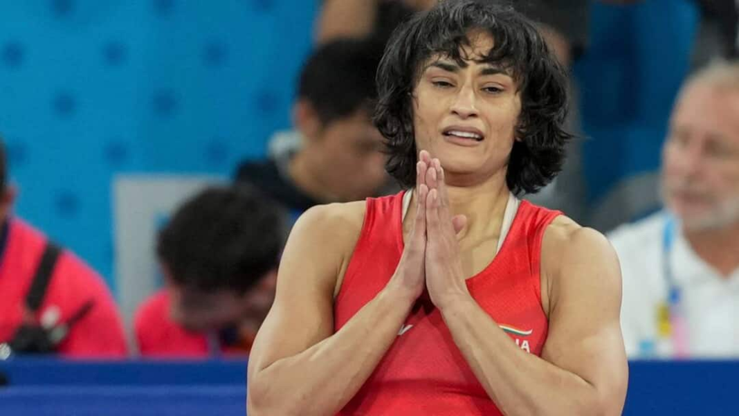 WFI ने विनेश फोगाट को कारण बताओ नोटिस जारी किया, उन्हें 26 जून तक प्रतियोगिता से बाहर कर दिया
