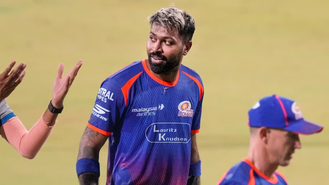 एमआई कप्तानी संकट के बीच बड़ा अपडेट: रिपोर्ट हार्दिक पंड्या ट्रेड अफवाहों का जवाब देती है
