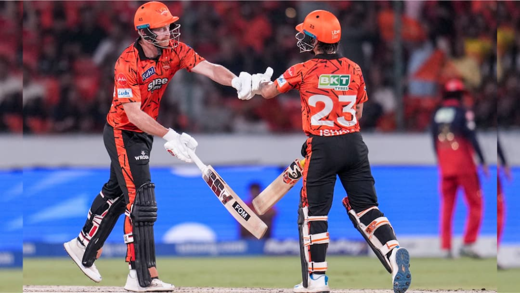 SRH के खिलाफ 256 रन के लक्ष्य में पिछड़ने के बावजूद आरसीबी लीग लीडर के रूप में समाप्त हुई
