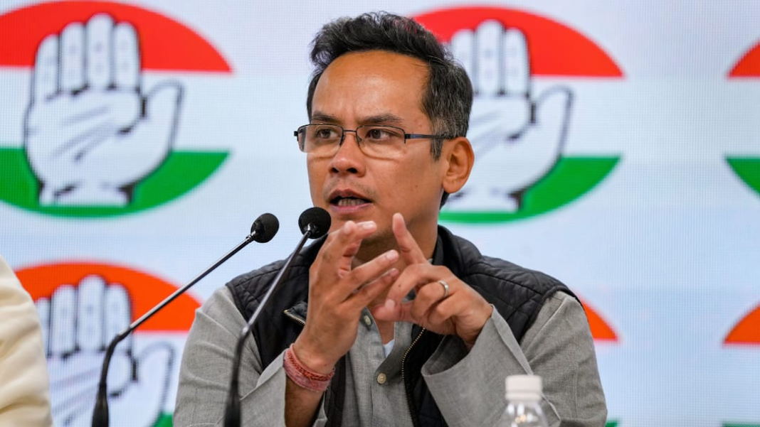 असम के जोरहाट में बीजेपी के हितेंद्र नाथ गोस्वामी ने कांग्रेस के गौरव गोगोई को हराया
