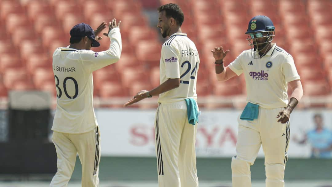 IND vs AFG: भारत ने अब तक की सबसे बड़ी जीत का रिकॉर्ड बनाया, अफगानिस्तान को पारी और 300 रन से हराया
