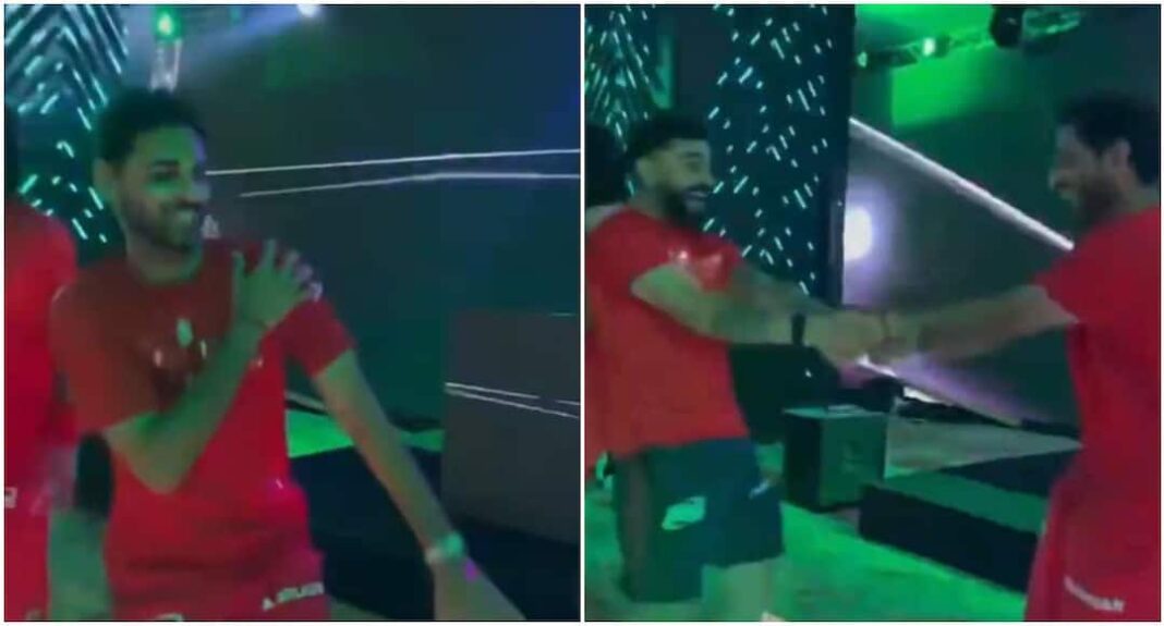 देखें: विराट कोहली और भुवनेश्वर कुमार के वायरल 'किकली' डांस ने आरसीबी के आईपीएल जश्न को रोशन कर दिया
