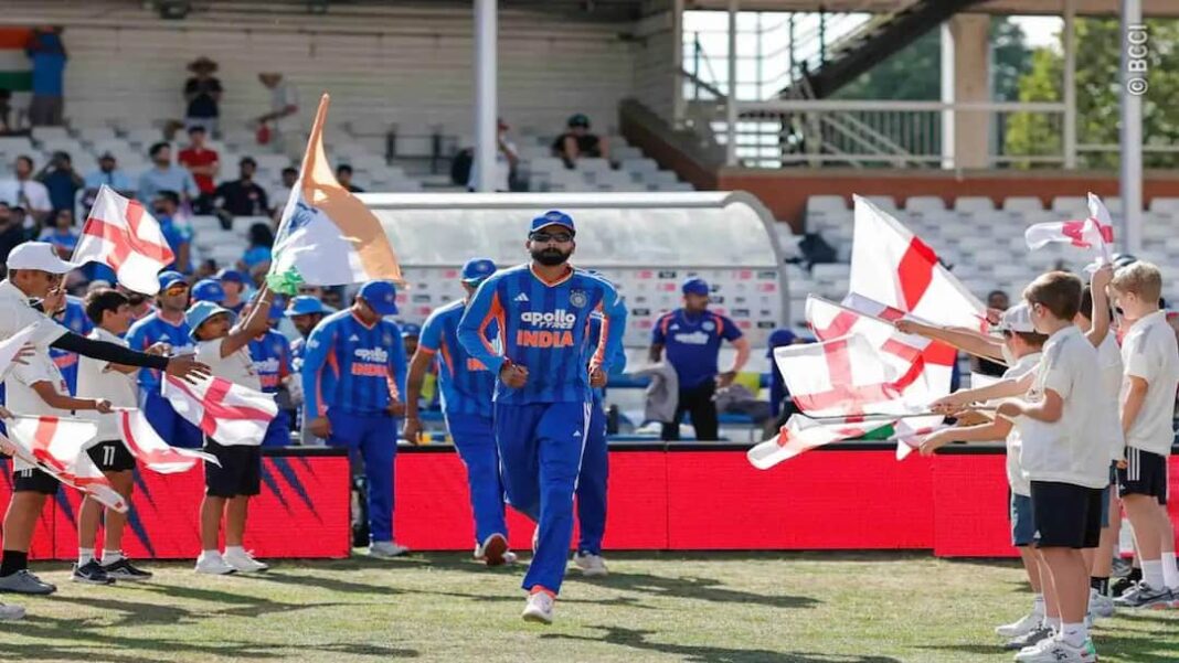 अनिल कुंबले ने इंग्लैंड की करारी हार के बाद भारत के खिलाड़ियों और प्रबंधन की आलोचना की
